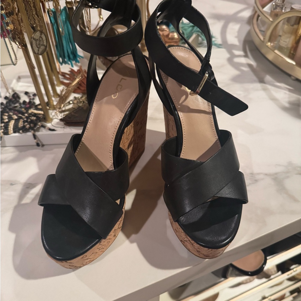 Elegant Black Platform Sandals